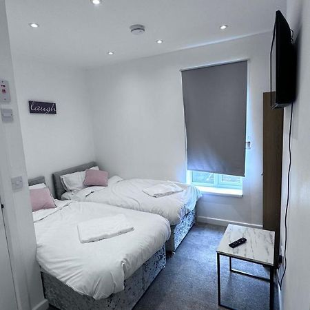 Comfy Diamond Ensuite Room Maidstone With Free Parking And Speedy Wifi Kültér fotó
